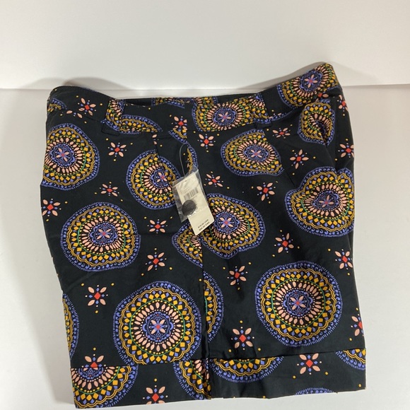 Anthropologie Maeve Abstract City Shorts - Picture 5 of 14
